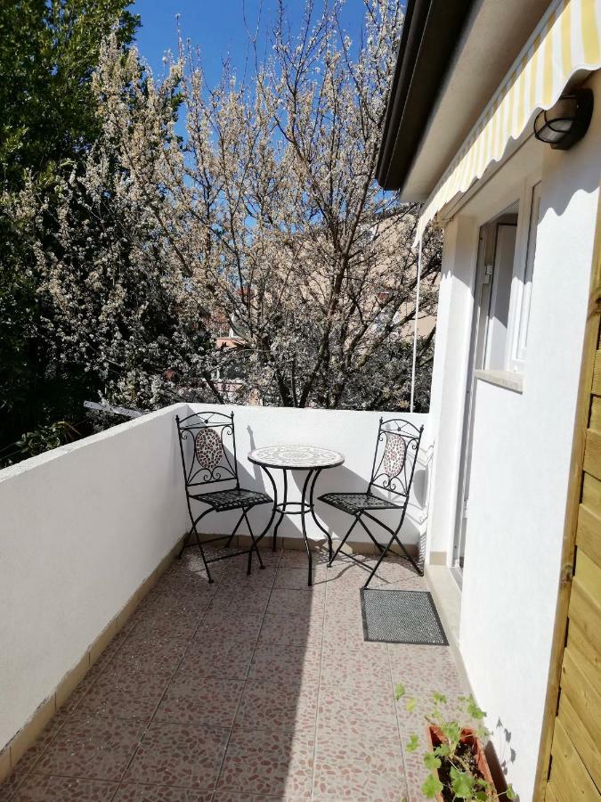 Sole 3 Hotel Porec Exterior photo